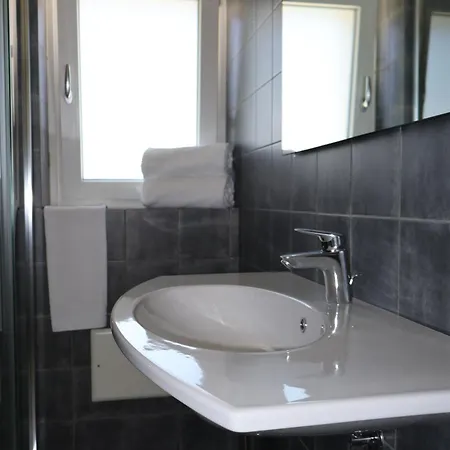 Gasthuis Il Carrubo La Dimora 4*