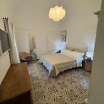 Pensionat Il Carrubo La Dimora 4*