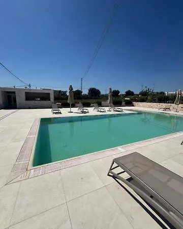 Il Carrubo La Dimora בית הארחה מונופולי