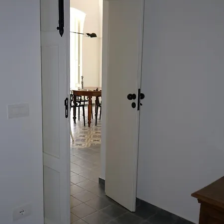 Il Carrubo La Dimora 4* מונופולי